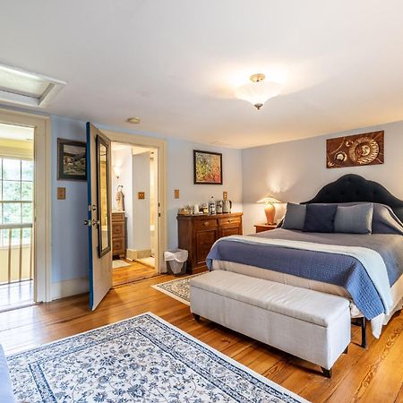 Bliss Point Farm And B&B, Llc Earlysville Экстерьер фото