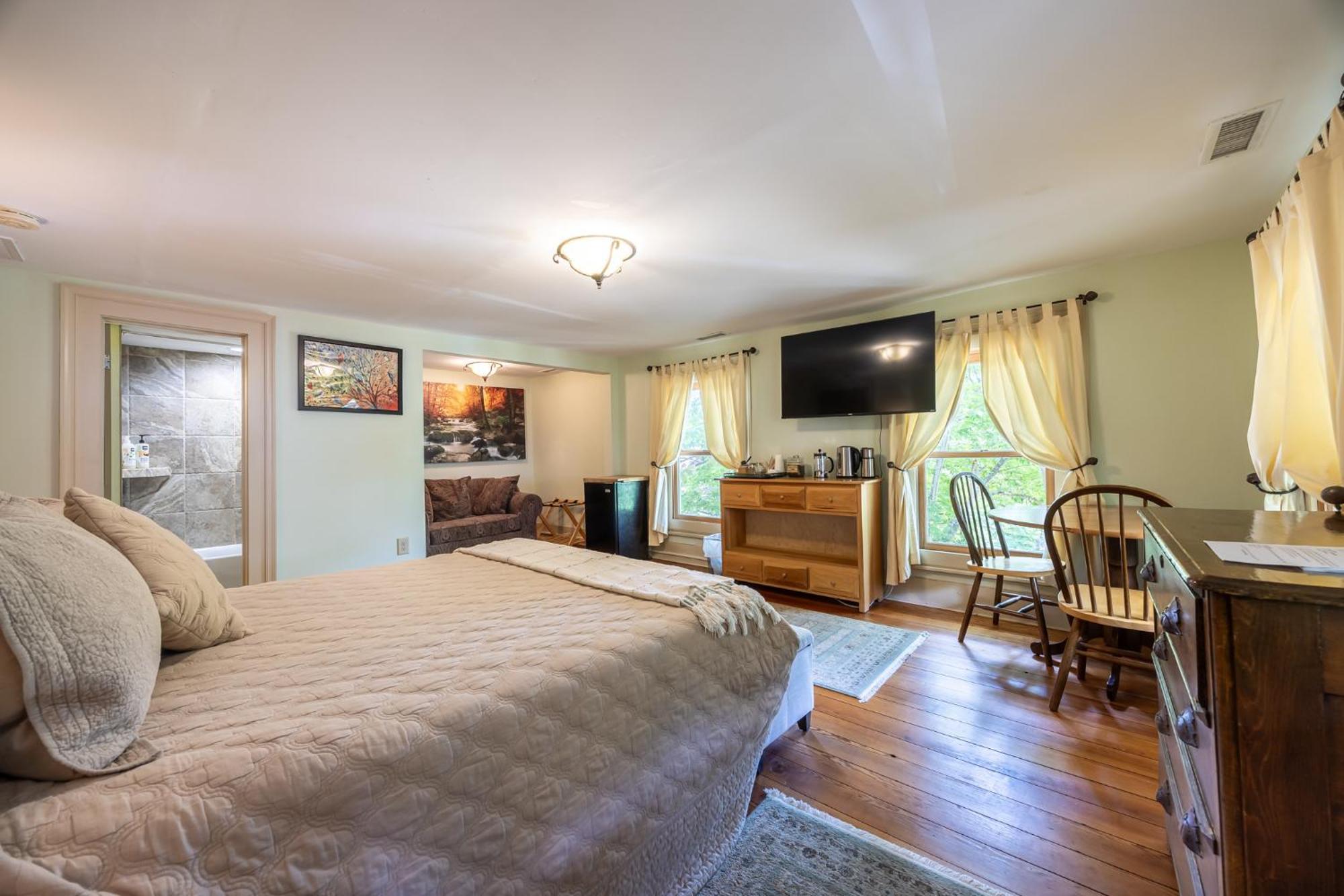 Bliss Point Farm And B&B, Llc Earlysville Экстерьер фото
