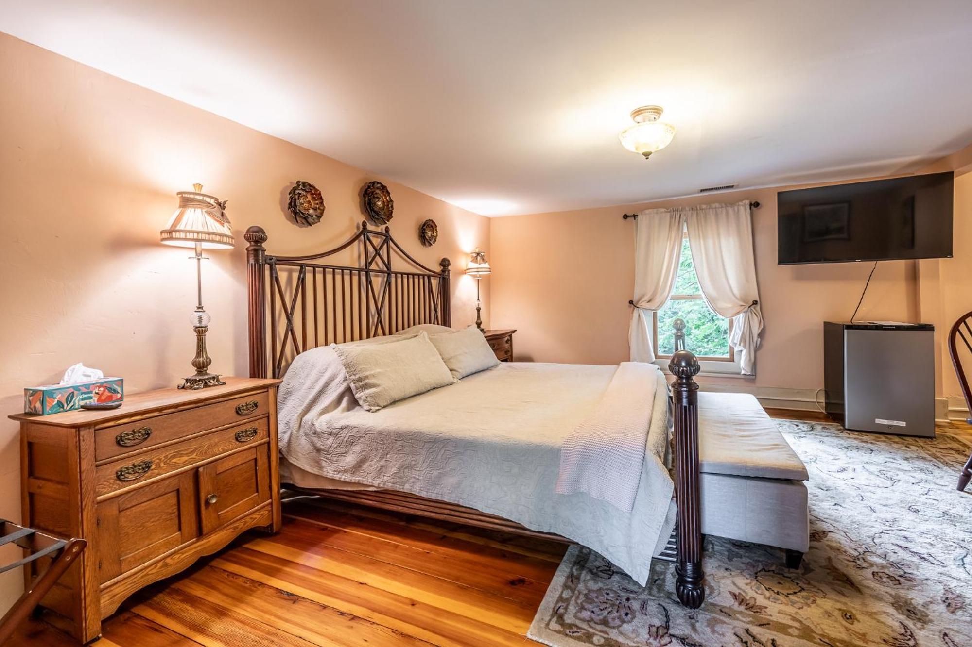 Bliss Point Farm And B&B, Llc Earlysville Экстерьер фото