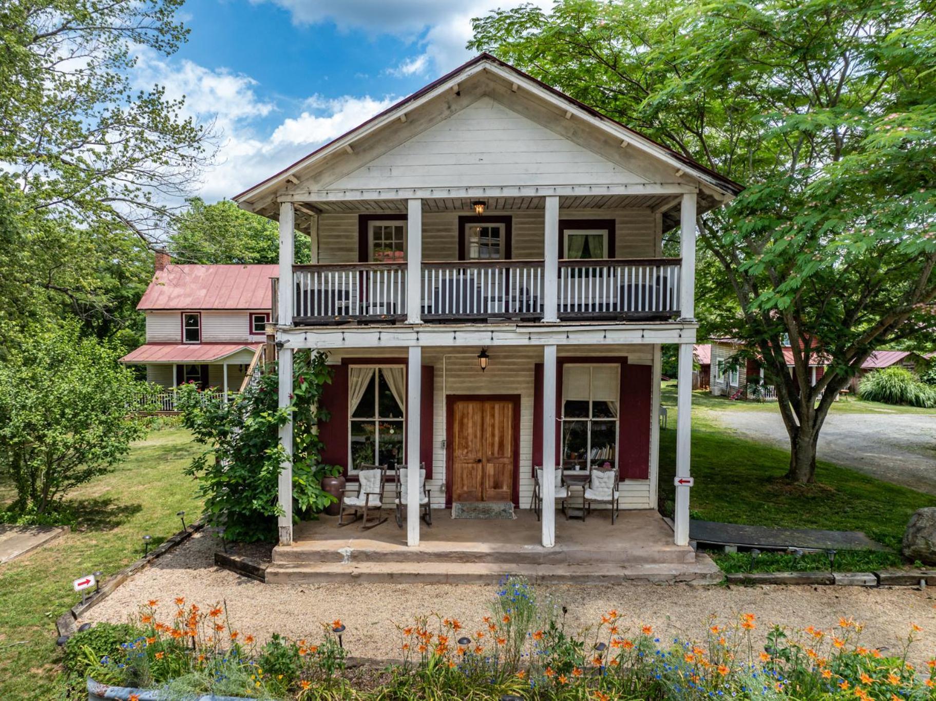 Bliss Point Farm And B&B, Llc Earlysville Экстерьер фото